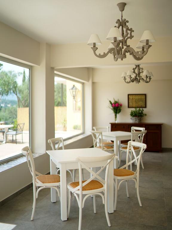 Intermezzo Apartamento Kontokali Exterior foto