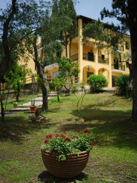 Intermezzo Apartamento Kontokali Exterior foto